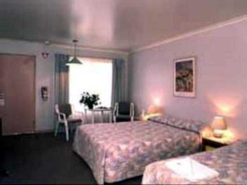 Comfort Inn The Pier George Town Pokoj fotografie